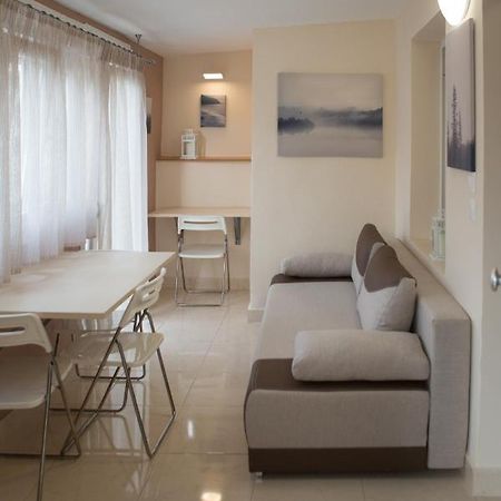 Kosmos Service Apartment Modern Spirit City Center With Additional Cost Parking Thessaloniki Exterior foto