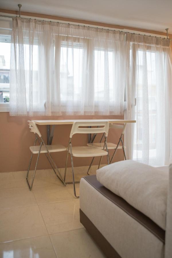 Kosmos Service Apartment Modern Spirit City Center With Additional Cost Parking Thessaloniki Exterior foto